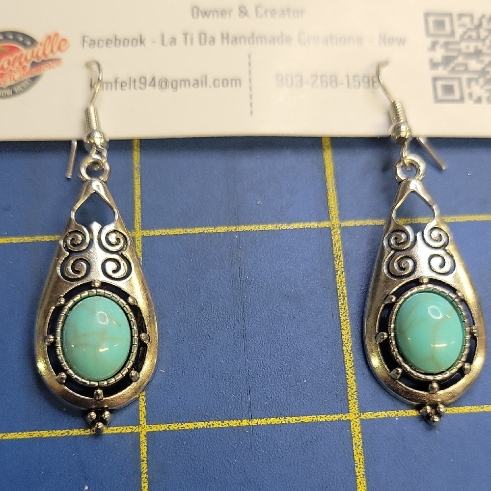 Silver Tone Faux Turquoise 1.5" Earrings
